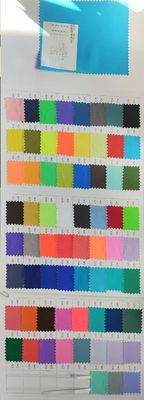 113gm 100% Poliéster Twill Peach Skin Calças de praia Tecido impermeável